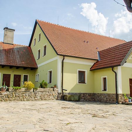 Ubytovani Na Hajence Bystrice nad Pernstejnem Kültér fotó