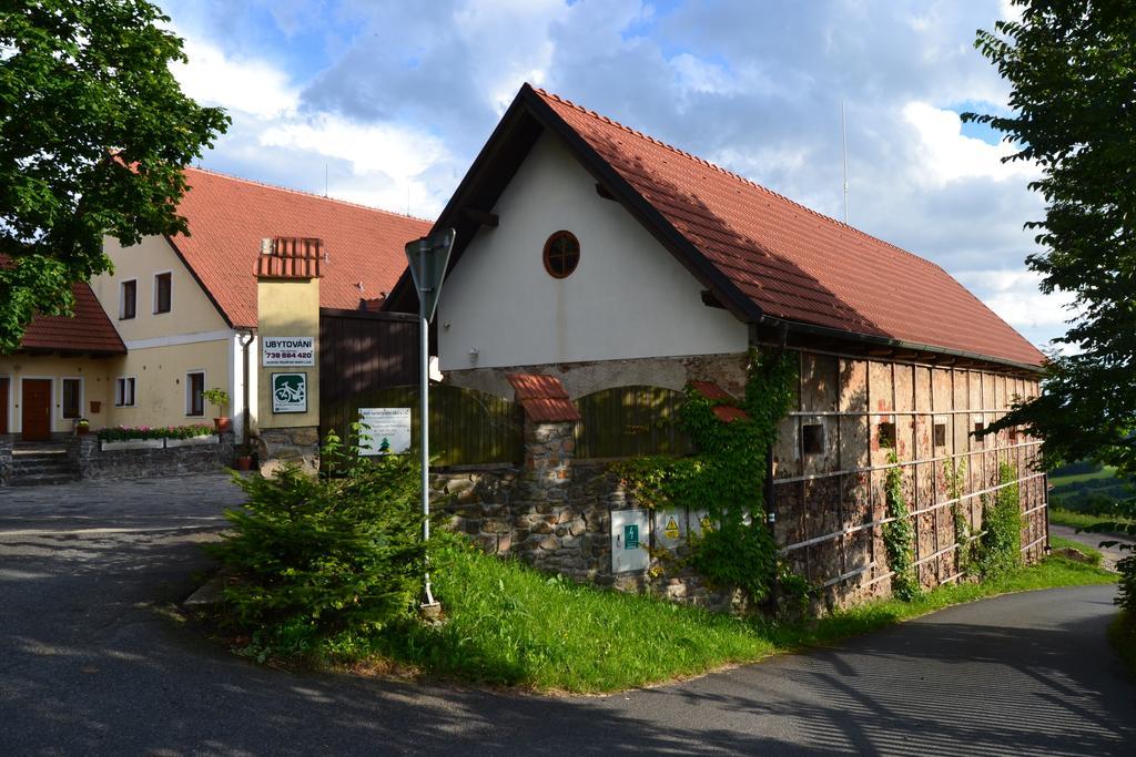 Ubytovani Na Hajence Bystrice nad Pernstejnem Kültér fotó