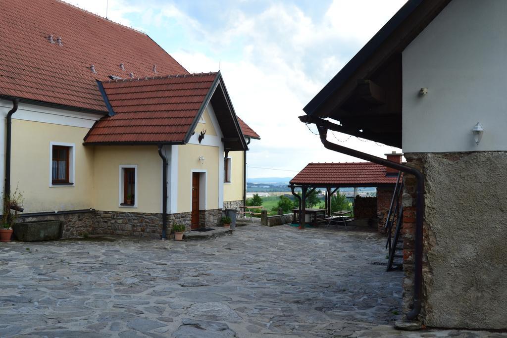 Ubytovani Na Hajence Bystrice nad Pernstejnem Kültér fotó