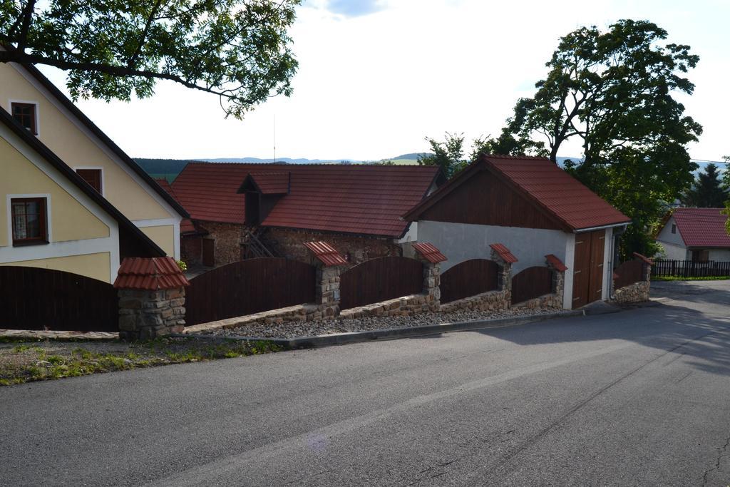Ubytovani Na Hajence Bystrice nad Pernstejnem Kültér fotó